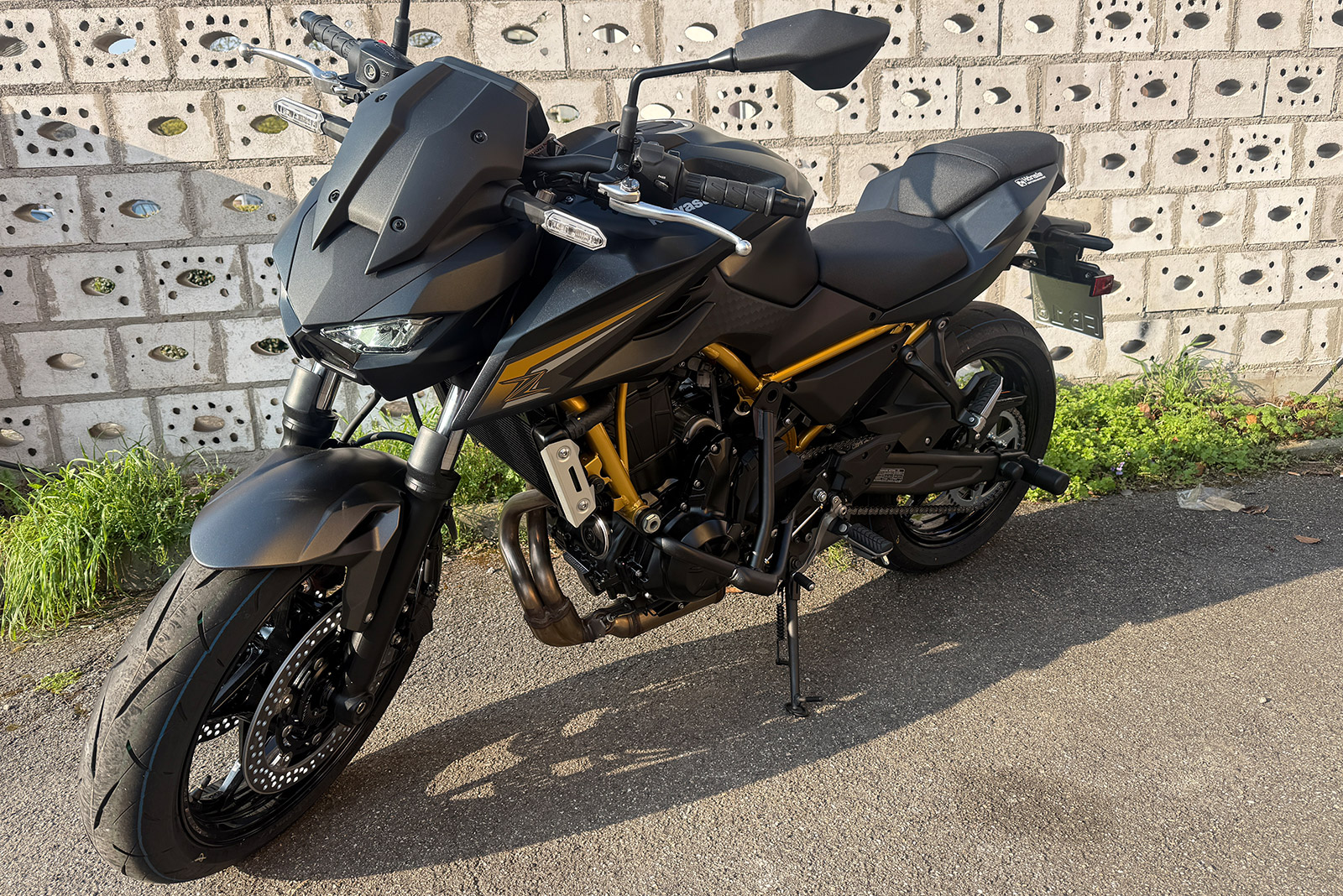 Kawasaki Z650S